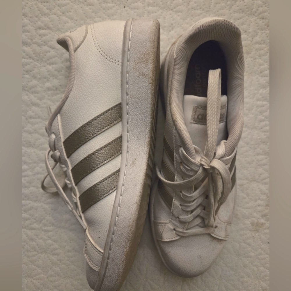 Adidas Cloudfoam sneakers - size 8.5